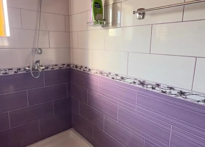 The Mountain Attic Apartment